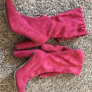 Size 6-Maroon/Burgundy Knee/Thigh High Boots